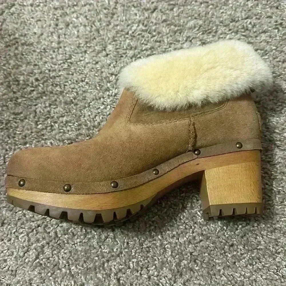 UGG boots - Picture 7 of 11